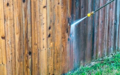 What is the Fastest Way to Clean a Fence in Des Moine?